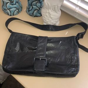Hobo black leather purse